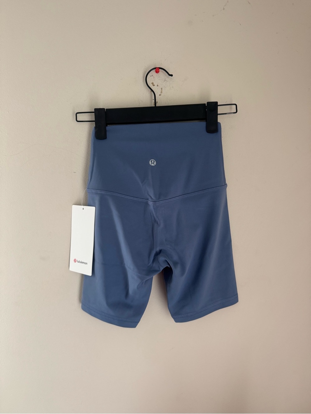 The LULULEMON Align High Rise Shorts in Oasis Blue
